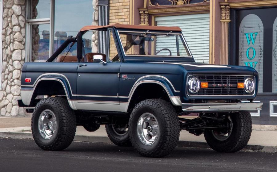 Ford bronco фото